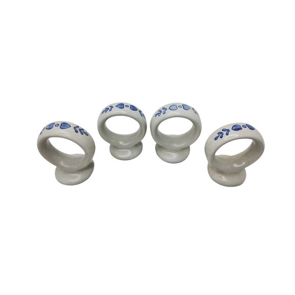 Set Of 4 Vintage Platzgraff Yorktowne Ceramic Napkin Rings With Blue Floral Desi - Picture 1 of 4